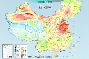 夸德拉多分别晒与C罗、坎塞洛的合影：很高兴再次见到你们